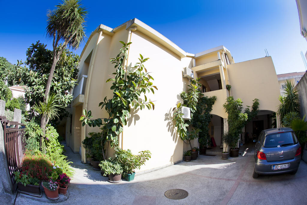 Apartments Angela Budva Exterior foto